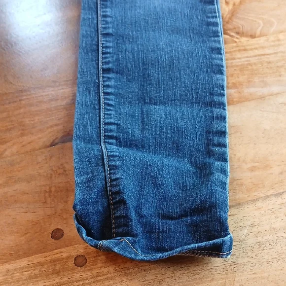 YMI Blue Skinny Jeans with Classic Style - Picture 11 of 15